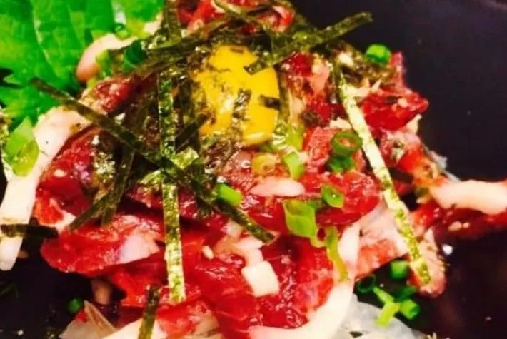 Horse meat yukhoe (tartare)